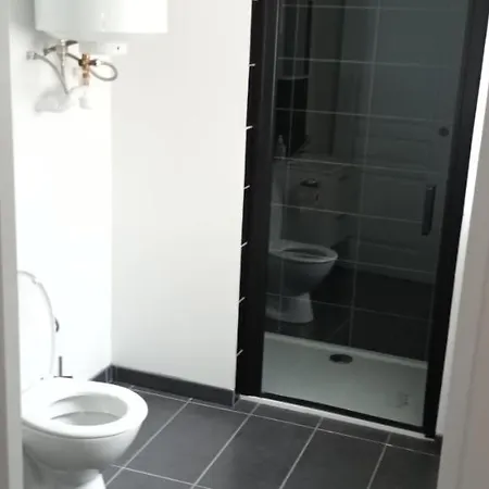 Le Bon Coin Jardin Acces Autonomie Parking Prive * 卡斯特尔